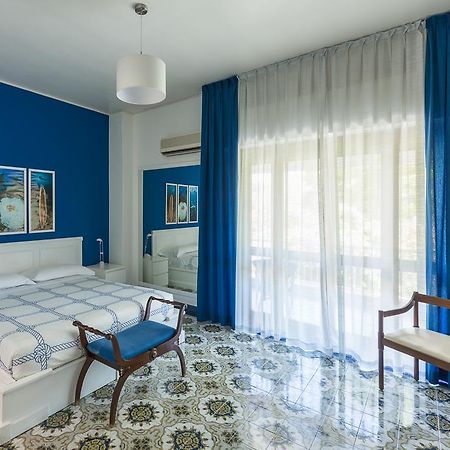 B&B Mondello Holiday ปาแลร์โม ภายนอก รูปภาพ