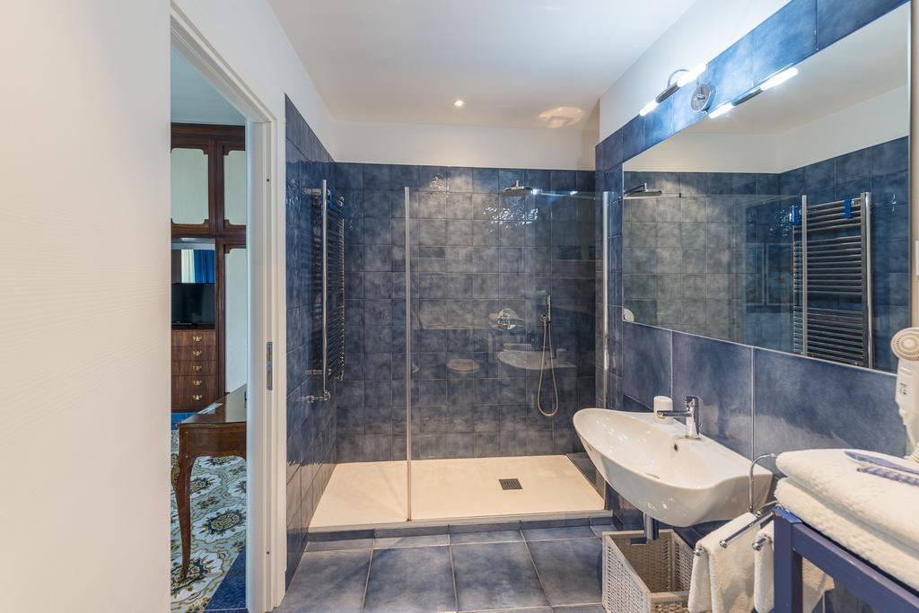 B&B Mondello Holiday ปาแลร์โม ภายนอก รูปภาพ