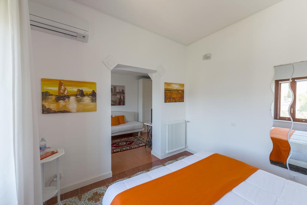 B&B Mondello Holiday ปาแลร์โม ภายนอก รูปภาพ